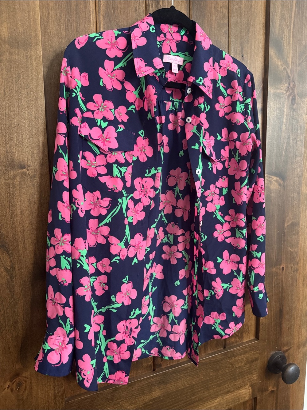Lilly Pulitzer Navy Blouse with Pink Flowers & Green Leaves - Picture 3 of 3